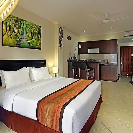 Kuta Town House Apartments Exteriör bild