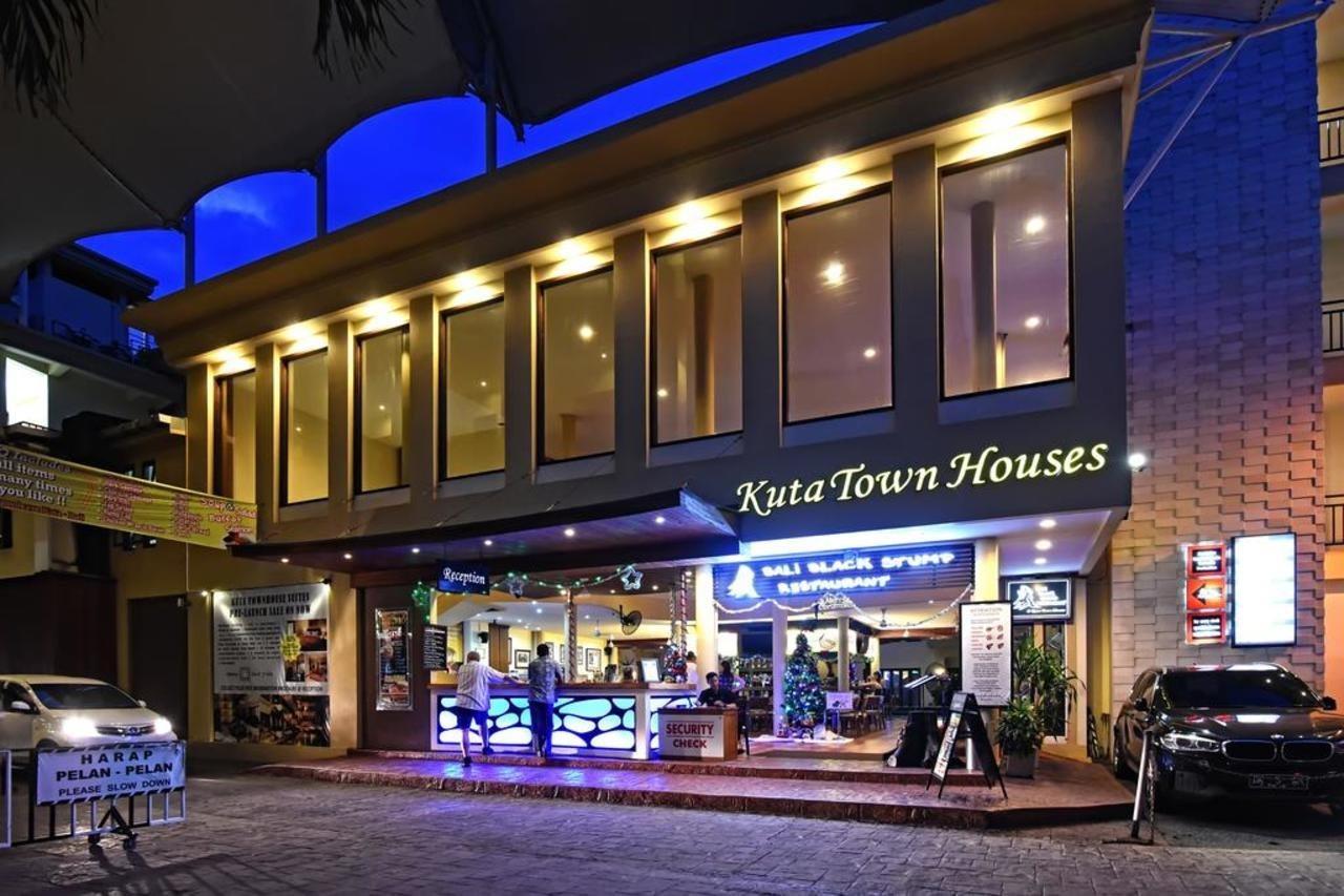 Kuta Town House Apartments Exteriör bild
