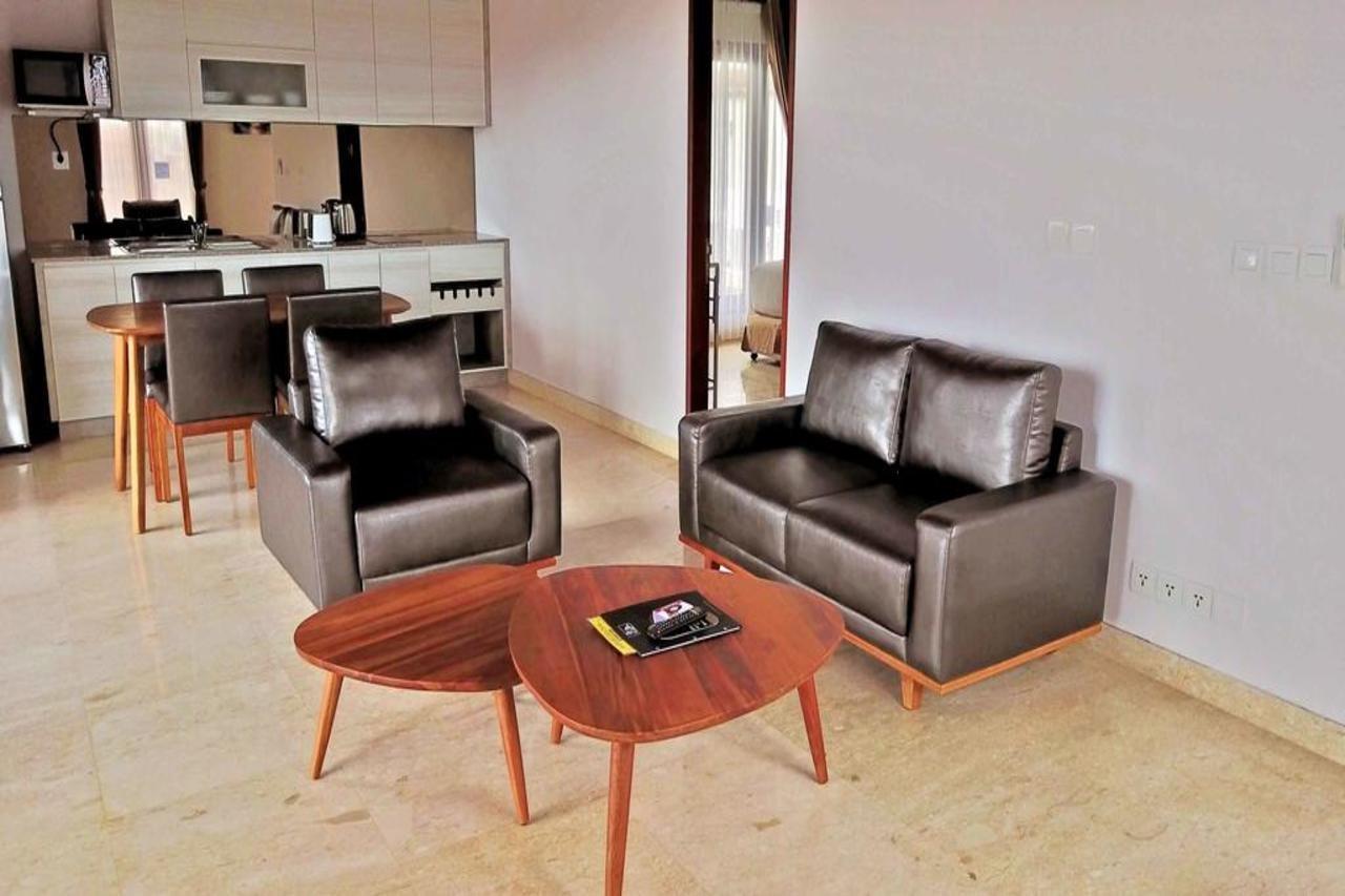 Kuta Town House Apartments Exteriör bild