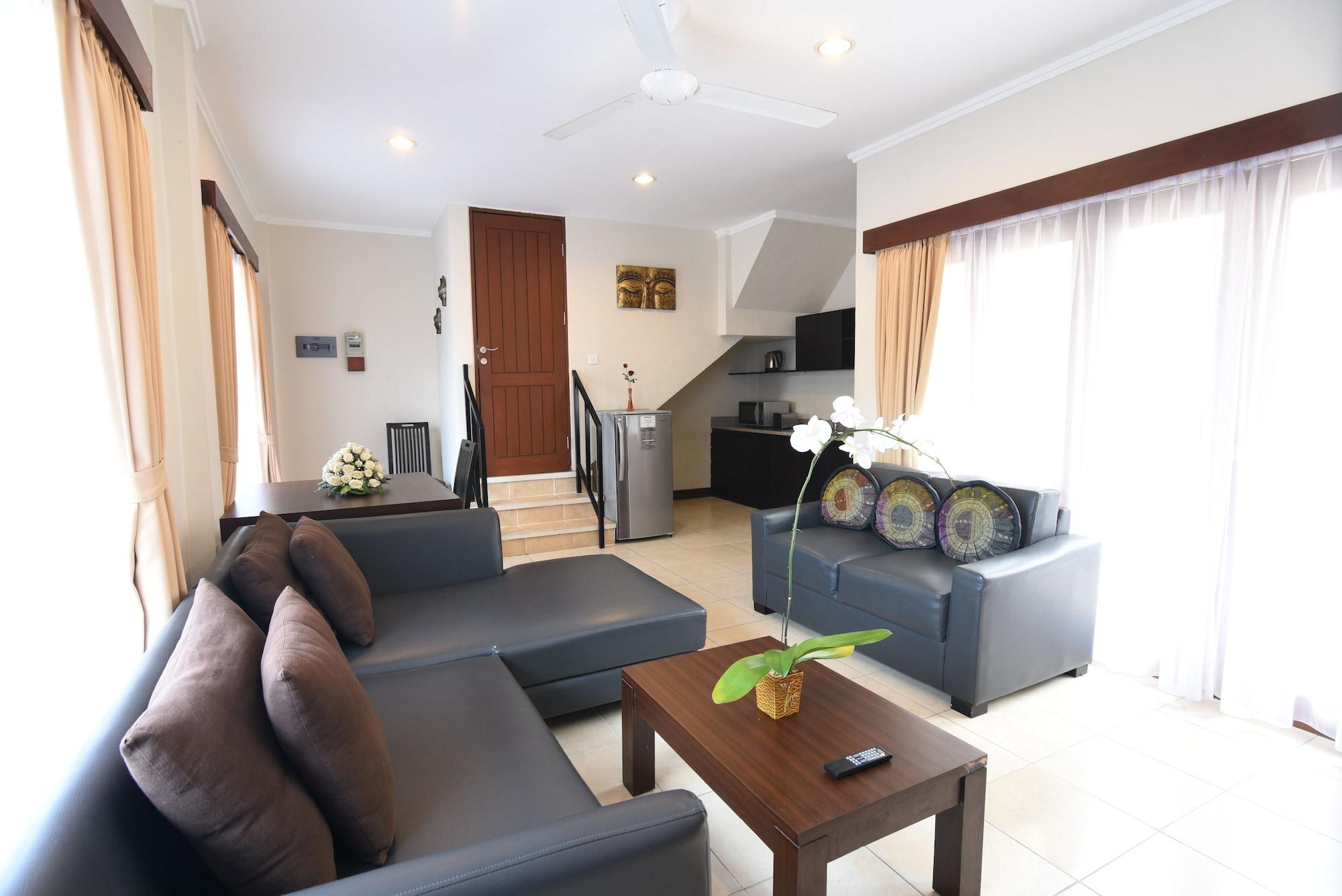 Kuta Town House Apartments Exteriör bild