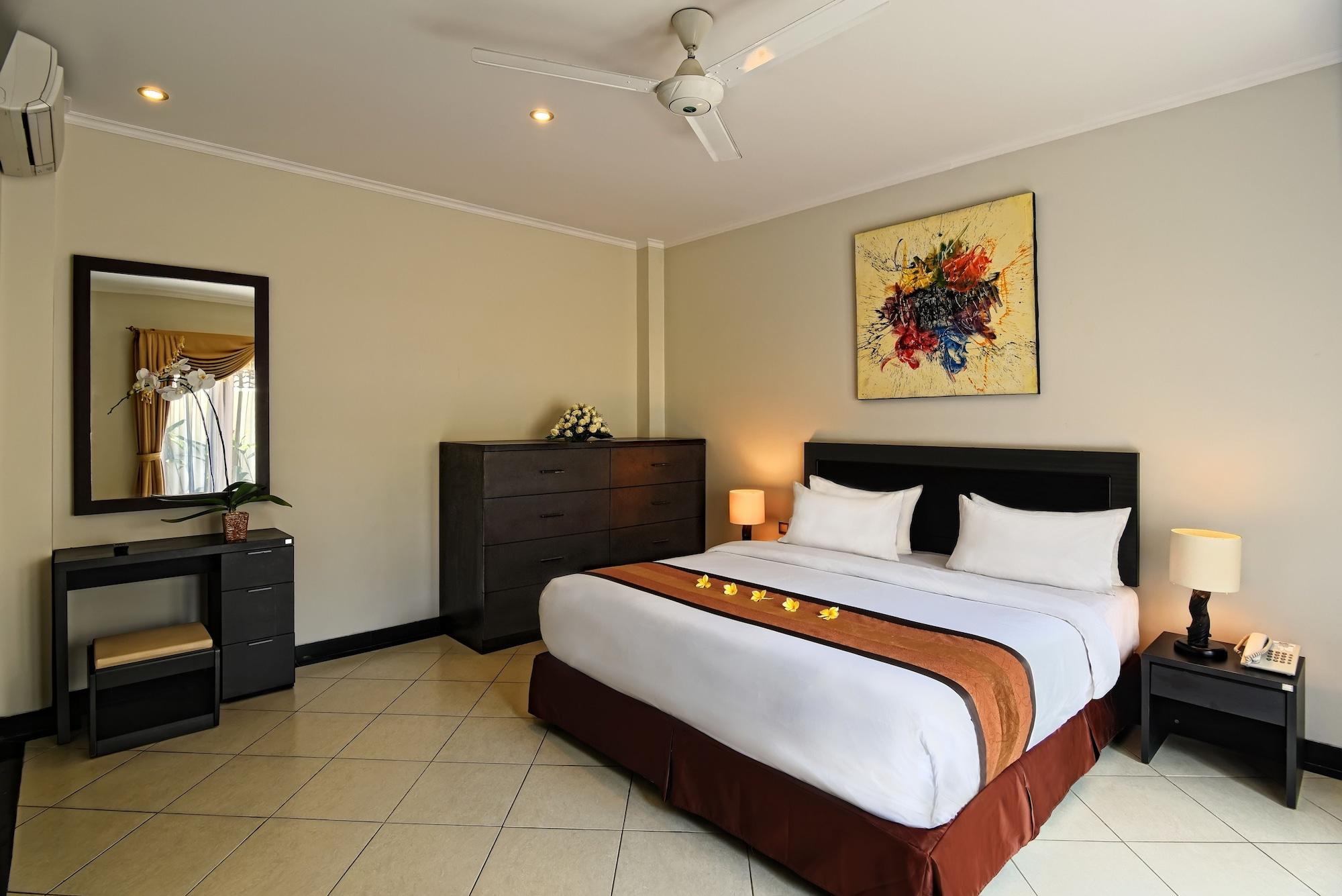 Kuta Town House Apartments Exteriör bild