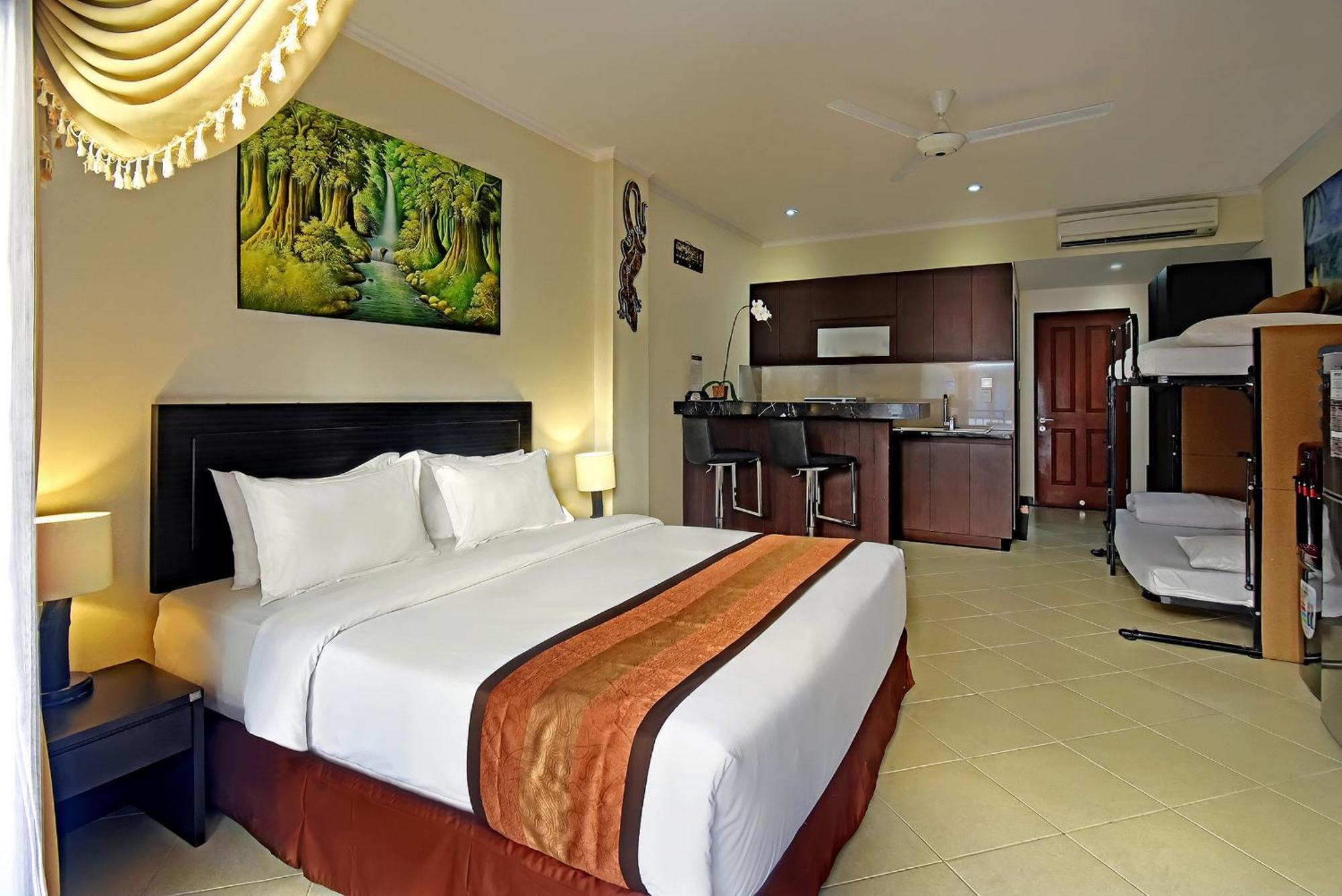 Kuta Town House Apartments Exteriör bild