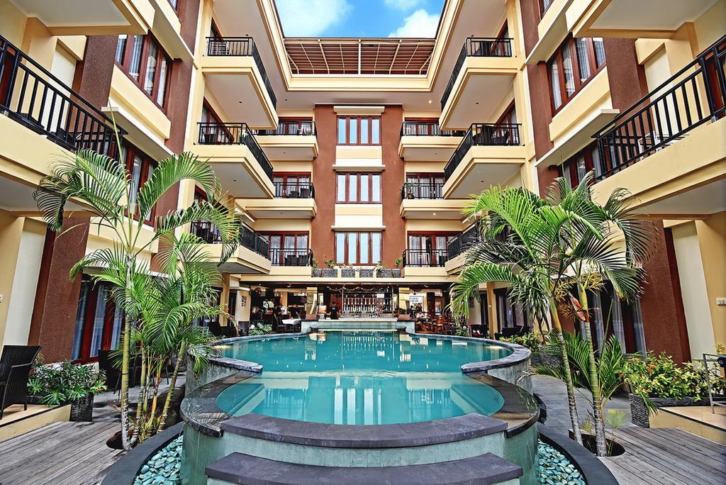 Kuta Town House Apartments Exteriör bild