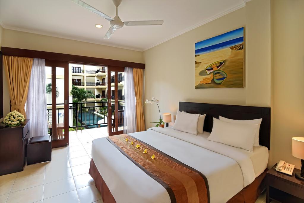 Kuta Town House Apartments Rum bild