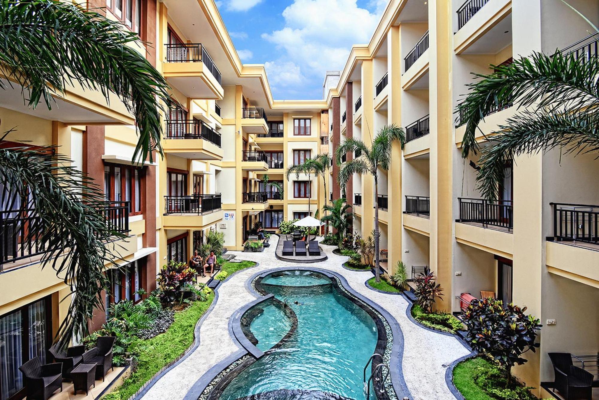 Kuta Town House Apartments Exteriör bild